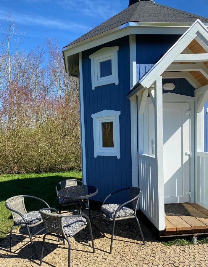 Kroghs Tiny Houses - Hyttebyen Гріндстед Екстер'єр фото